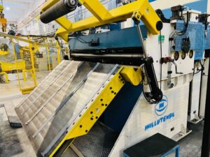 Blechumformung Presse Mossini PDM-4B-1000 - 1000 ton (ID:76398) - Dabrox.com