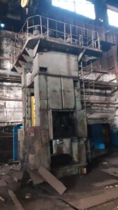 Abgratpresse TMP Voronezh KG2540 A - 1000 ton (ID:75975) - Dabrox.com