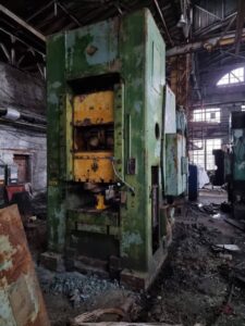 Kniehebelpresse Barnaul - 1600 ton
