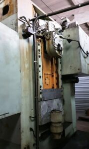 Kaltextrusion Presse Barnaul KB0034B - 250 ton (ID:75433) - Dabrox.com