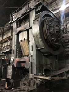 Schmiedepresse TMP Voronezh KB8546 - 4000 ton (ID:75453) - Dabrox.com