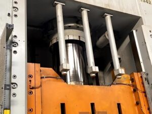 Hydraulikpresse SMG HZPU 320 - 320 ton (ID:76182) - Dabrox.com