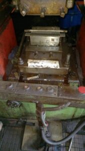 Kniehebelpresse Barnaul KB8336 - 400 ton (ID:76099) - Dabrox.com
