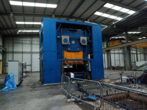 Blechumformung Presse Schuler PMK 2-1500 - 1500 ton (ID:75496) - Dabrox.com
