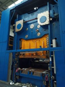 Blechumformung Presse Schuler PMK 2-1500 - 1500 ton (ID:75496) - Dabrox.com