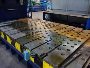 Blechumformung Presse Zdas PKZZ 1000 - 1000 ton (ID:75799) - Dabrox.com