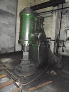 Hammer schmieden FUK - 200 kg
