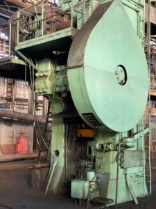 Kniehebelpresse Smeral LLK 2000 S - 2000 ton (ID:75469) - Dabrox.com