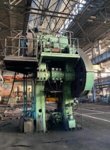 Kniehebelpresse Smeral LLK 2000 S - 2000 ton (ID:75469) - Dabrox.com