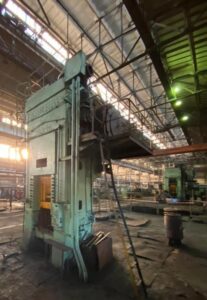 Kniehebelpresse Smeral LLK 2000 S - 2000 ton (ID:75469) - Dabrox.com
