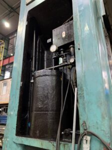 Abgratpresse Smeral LDO 800 - 800 ton (ID:75470) - Dabrox.com