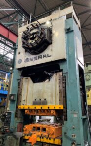 Abgratpresse Smeral LDO 800 - 800 ton (ID:75470) - Dabrox.com