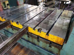 Abgratpresse Smeral LDO 800 - 800 ton (ID:75470) - Dabrox.com