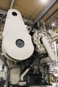 Schmiedepresse Komatsu CAH1600 - 1600 ton (ID:75656) - Dabrox.com