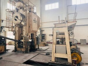 Schmiedepresse Kurimoto C2F-1000 - 1000 ton (ID:76176) - Dabrox.com