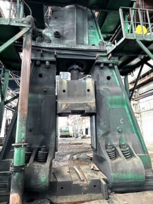 Schmiedehammer NKMZ Kramatorsk M2152 - 16 ton (Foto 1)