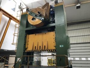 Blechumformung Presse Rovetta S2-400-2130-1370 - 400 ton (ID:76164) - Dabrox.com