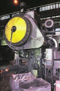 Schmiedepresse Massey  - 1800 ton