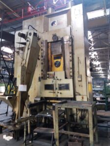 Kaltextrusion Presse Barnaul - 1000 ton