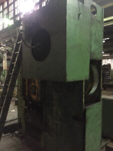 Kniehebelpresse Barnaul KB8340 B - 1000 ton (ID:75746) - Dabrox.com