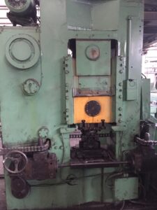 Kniehebelpresse Barnaul KB8336 - 400 ton (ID:75749) - Dabrox.com