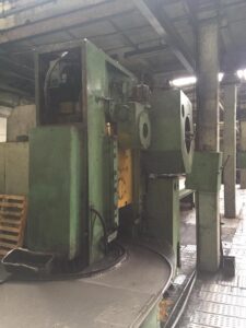 Kniehebelpresse Barnaul KB8336 - 400 ton (ID:75750) - Dabrox.com