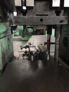 Kniehebelpresse Barnaul KB8336 - 400 ton (ID:75752) - Dabrox.com