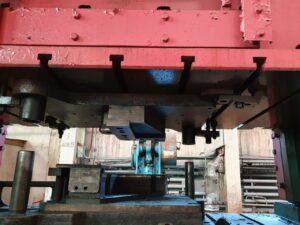Blechumformung Presse TMP Voronezh KB3537 - 500 ton (ID:75756) - Dabrox.com