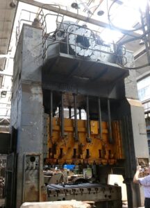 Blechumformung Presse TMP Voronezh - 1000 ton