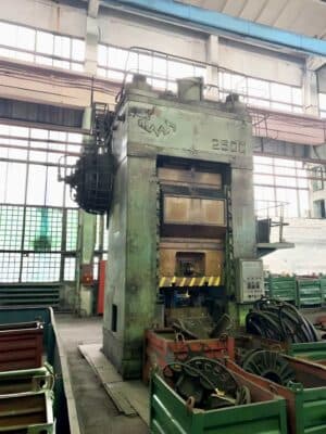 Kniehebelpresse TMP Voronezh K504.003.844 - 2500 ton (Foto 6)