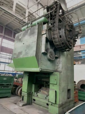 Kniehebelpresse TMP Voronezh K504.003.844 - 2500 ton (Foto 10)
