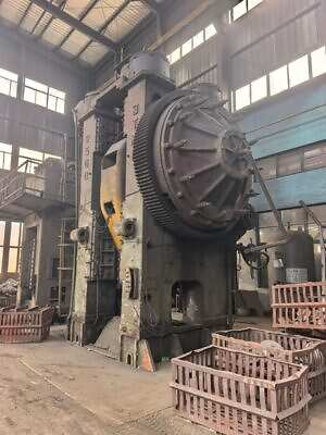 Warmschmiedepresse TMP Voronezh K8544 - 2500 ton (Foto 3)