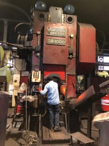 Schmiedepresse Manzoni  - 1000 ton