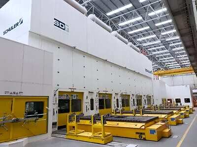 Stanzlinie Schuler G1 5P/7300 - 7300 ton (Foto 1)