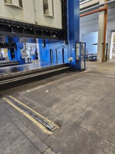 Blechumformung Presse SCMB PH2000 - 2000 ton (ID:76344) - Dabrox.com