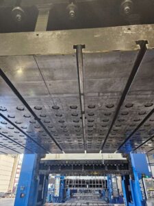 Blechumformung Presse SCMB PH2000 - 2000 ton (ID:76344) - Dabrox.com