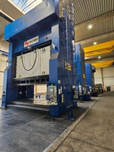 Blechumformung Presse SCMB PH2000 - 2000 ton (ID:76344) - Dabrox.com
