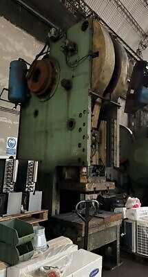 C-Gestell-Presse Stanko KM2134A - 250 ton (Foto 4)