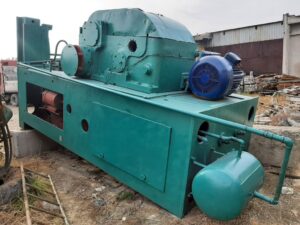Kaltextrusion Presse Barnaul K0036 - 400 ton (ID:76345) - Dabrox.com