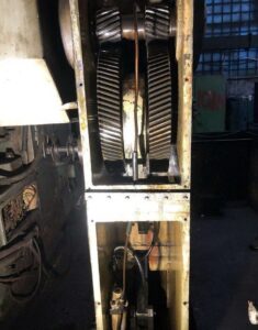 Kniehebelpresse Kuzlitmash KB8334 - 250 ton (ID:75952) - Dabrox.com