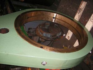 Abgratpresse Wilkins & Mitchell T48-S4-12 - 1000 ton (ID:S85456) - Dabrox.com
