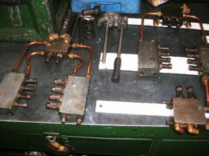 Abgratpresse Wilkins & Mitchell T48-S4-12 - 1000 ton (ID:S85456) - Dabrox.com