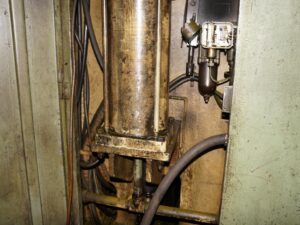 Kniehebelpresse Barnaul K8340 - 1000 ton (ID:75761) - Dabrox.com