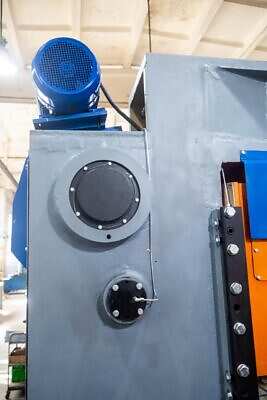 Kniehebelpresse Barnaul KB8336 - 400 ton (Foto 7)