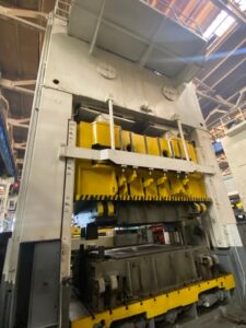 Blechumformung Presse Erfurt - 1250 ton