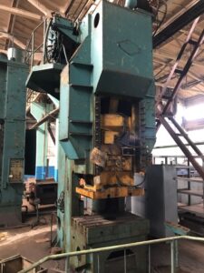 Mechanische Presse TMP Voronezh - 250 ton