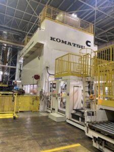 Blechumformung Presse Komatsu E4T1700 - 1700 ton (ID:76163) - Dabrox.com