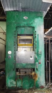 Kniehebelpresse Barnaul  - 800 ton