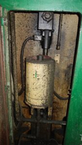 Kniehebelpresse Barnaul K18020 - 800 ton (ID:75764) - Dabrox.com