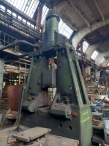 Hammer stempeln Kalinin - 2 ton